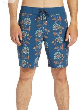 Billabong Sundays Pro Recycler Boardshorts Men’s 28 NWT Blue Floral Surf Swim